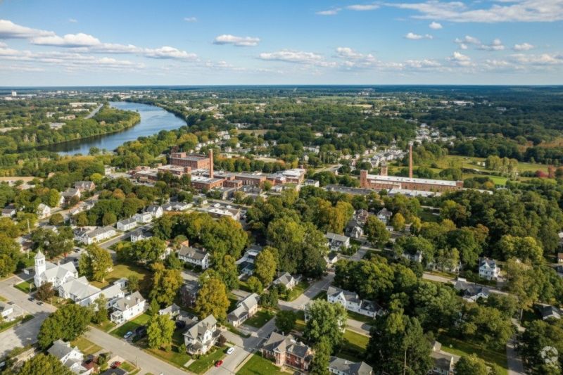 Best Siding Repair pros in Hudson, MA